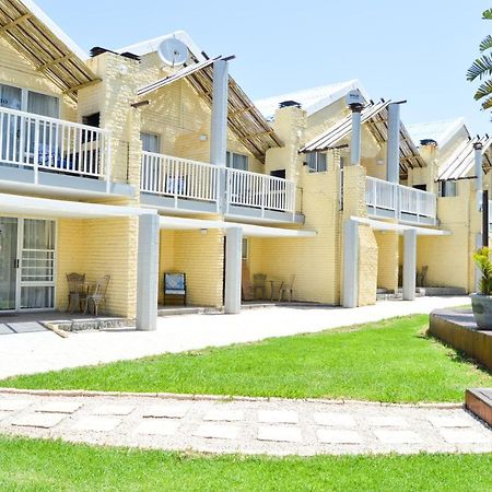 Beach Cabanas Jeffreys Bay Esterno foto